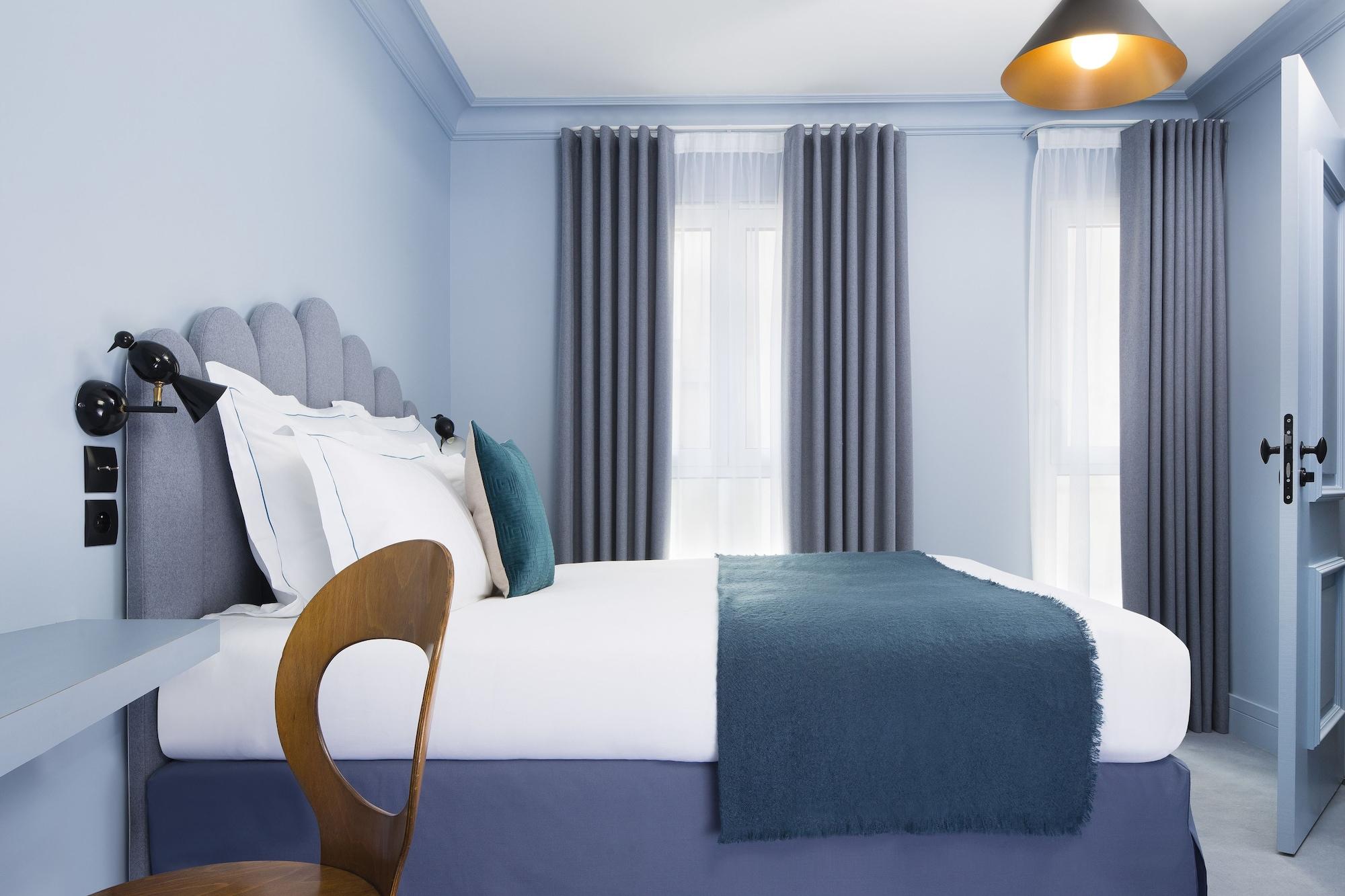 Hotel Celeste Batignolles Montmartre Paris Exteriör bild